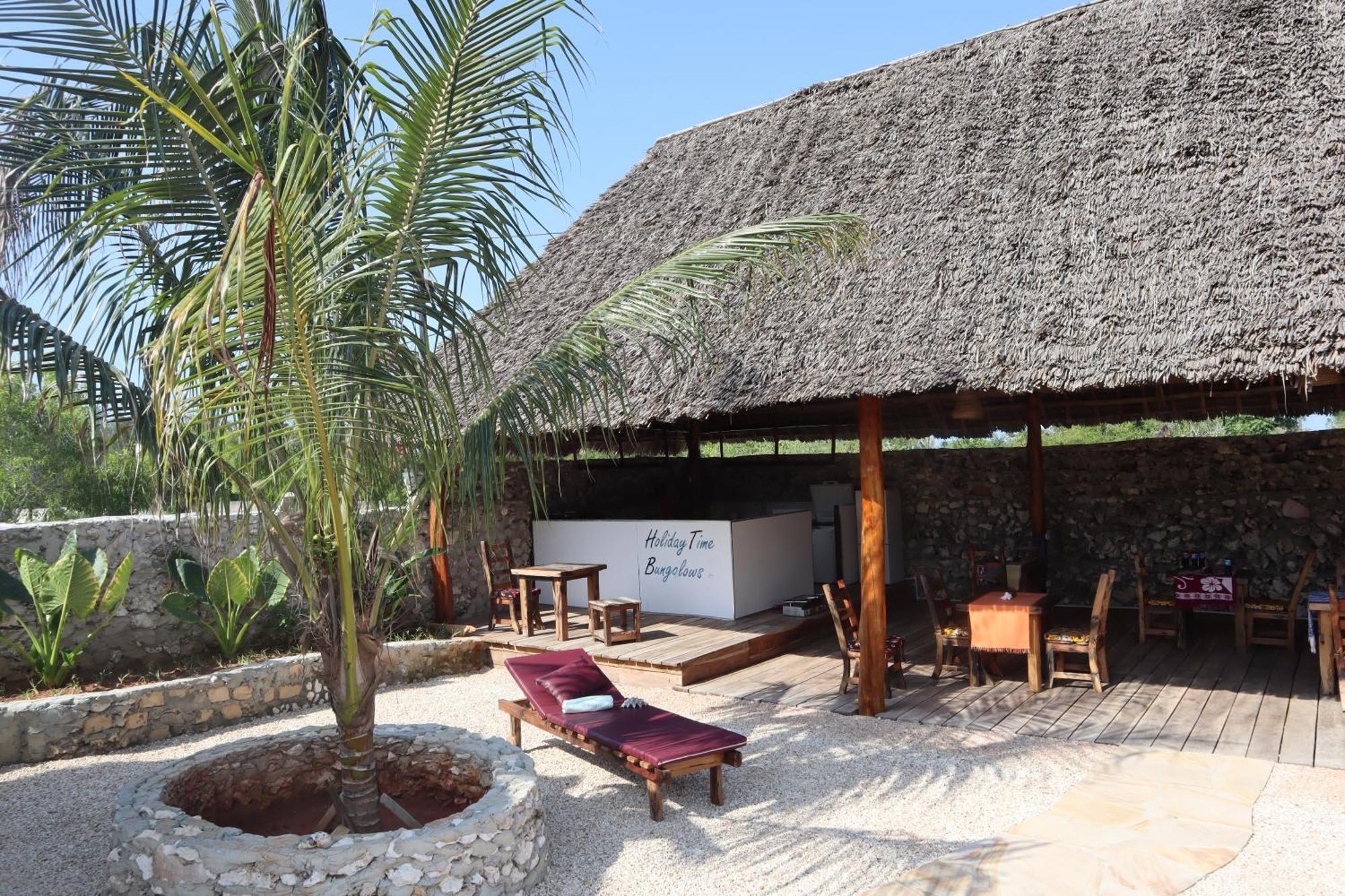 Holiday Time Bungalows Zanzibar Matemwe  Exterior foto